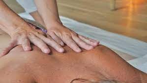 zona holistik makassar